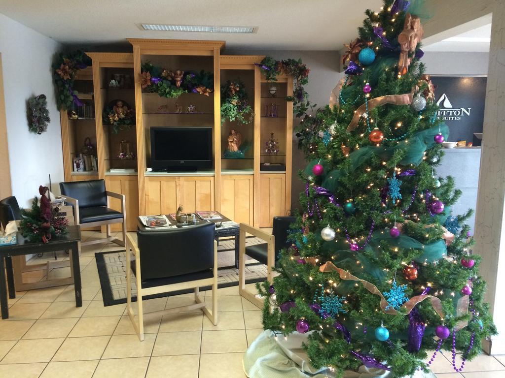 Americas Best Value Inn & Suites - Bluffton Buitenkant foto