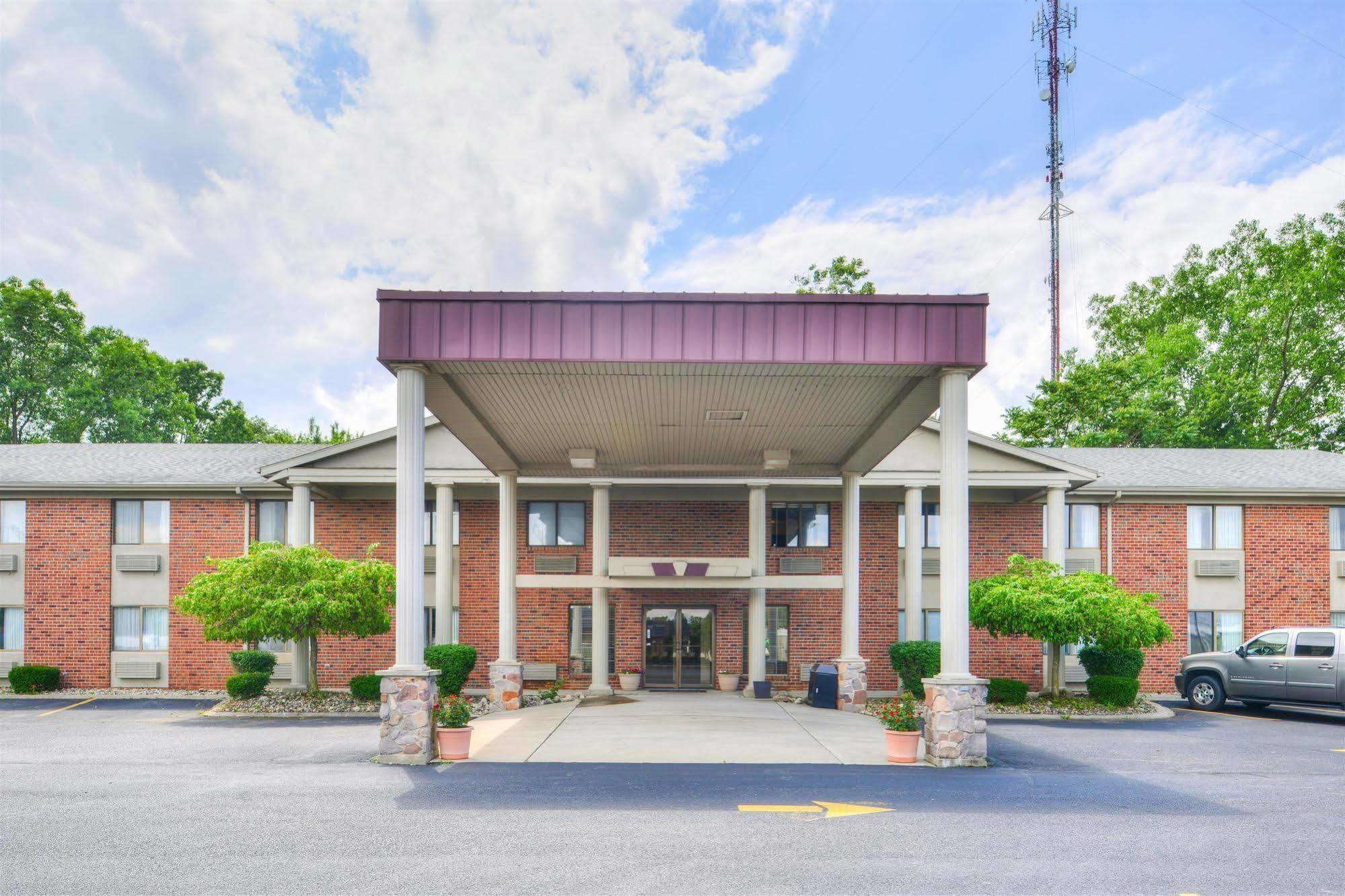 Americas Best Value Inn & Suites - Bluffton Buitenkant foto